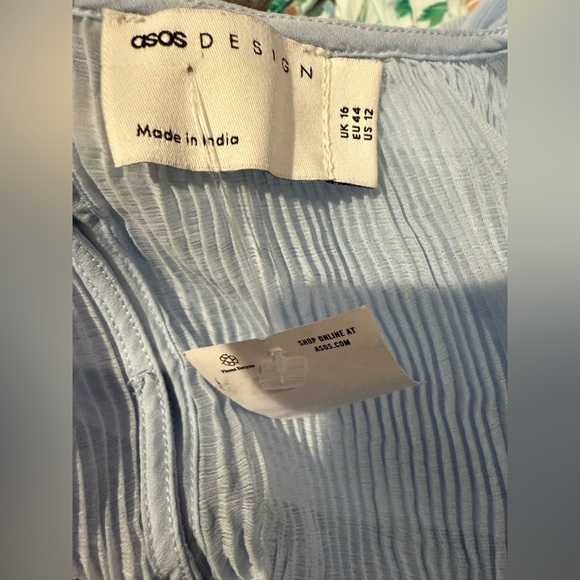 ASOS Embroidered Floral Pleated Cut Out Mini Dress in Light Blue Size 12 NWT - Picture 9 of 9